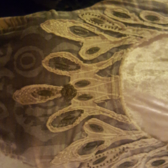 Blouse - Picture 6 of 6